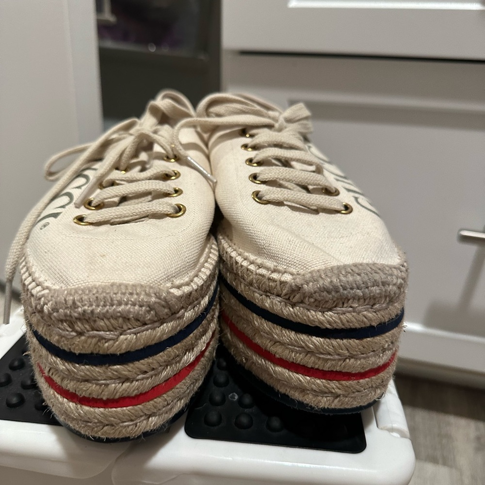 Gucci shoes excellent used 2 times